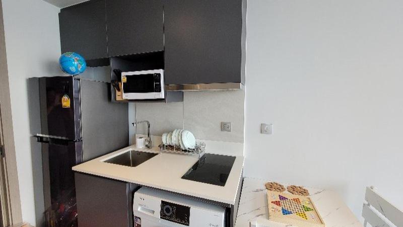 The Andromeda Condominium Seaview Pattaya Quarto foto