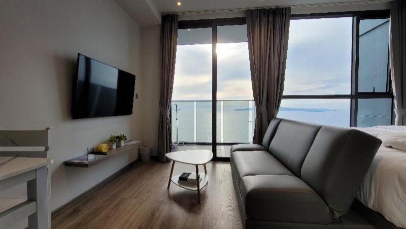 The Andromeda Condominium Seaview Pattaya Quarto foto