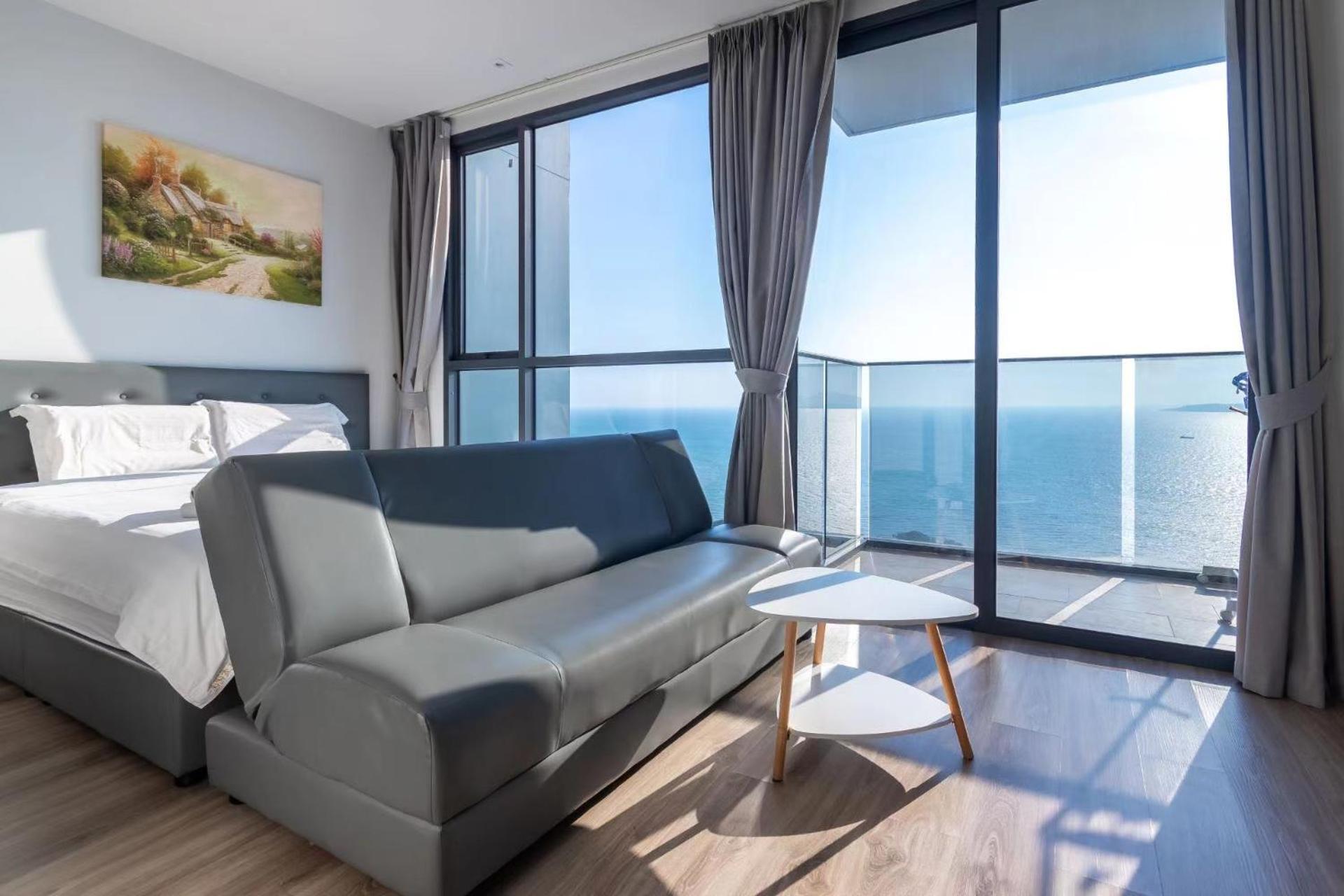 The Andromeda Condominium Seaview Pattaya Quarto foto