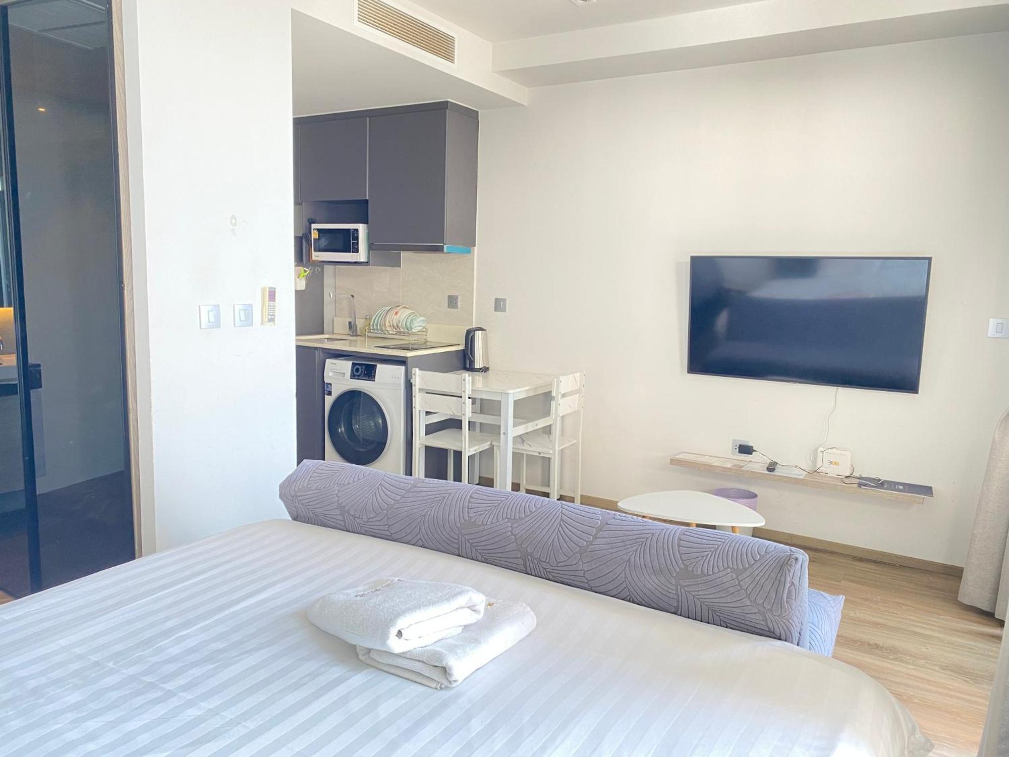 The Andromeda Condominium Seaview Pattaya Exterior foto